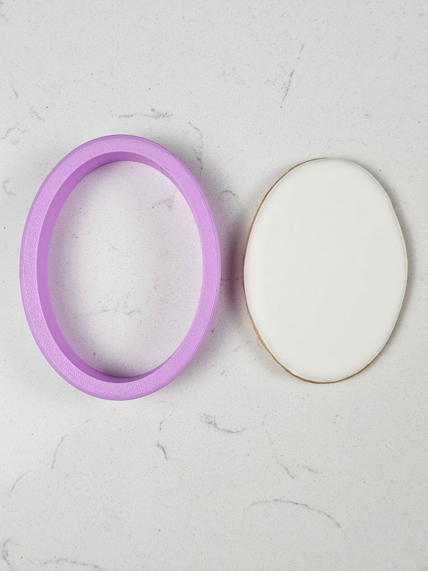 Oval